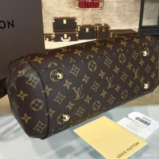 Affordable MONTAIGNE LOUIS MM VUITTON 0717